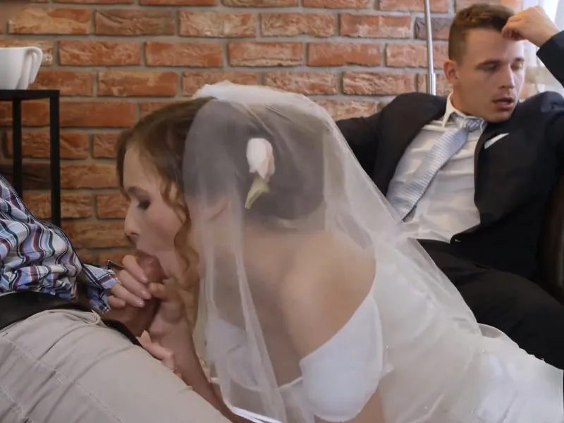 Cô dâu ngoại tình với trai ngay trước mặt chồng yêu mới cưới